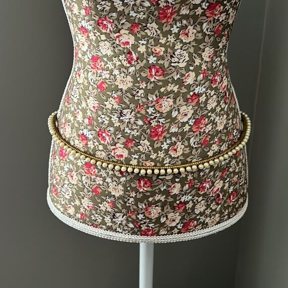 Vintage | Faux Pearl Gold Tone Stretch Belt - Picture 7 of 9